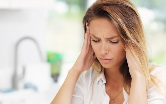 Ból głowy od kręgosłupa – leczenie i zalecane badania